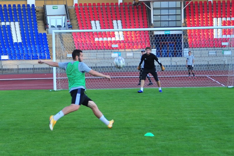 Готовимся к первому домашнему матчу в сезоне