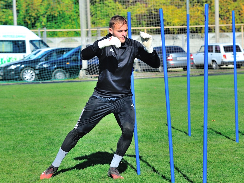 Игроки «Дружбы» готовятся к сложному матчу с командой футбольного клуба «Кубань Холдинг»