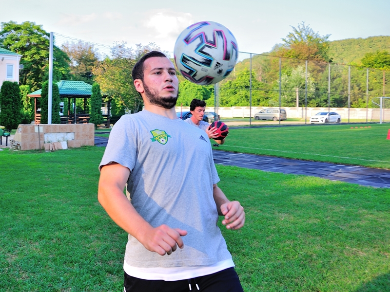 «Дружба» готовится к очередному домашнему матчу