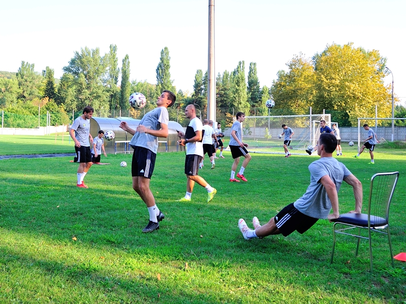 «Дружба» готовится к очередному домашнему матчу