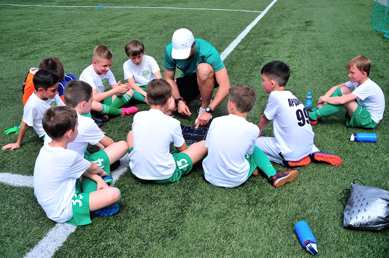 В Майкопе проведен детский турнир по футболу