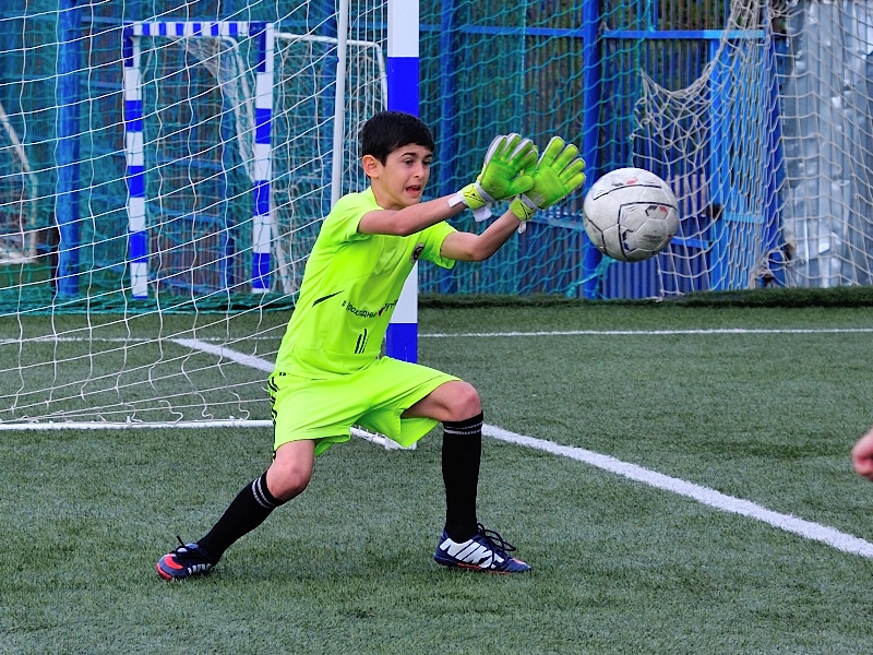 В Майкопе проведен детский турнир по футболу
