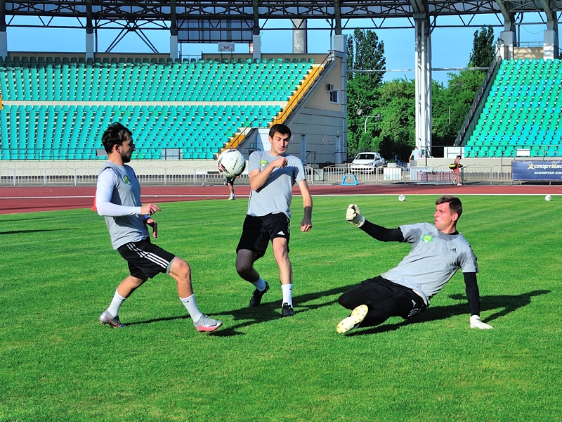 Подготовка к последнему матчу сезона продолжается