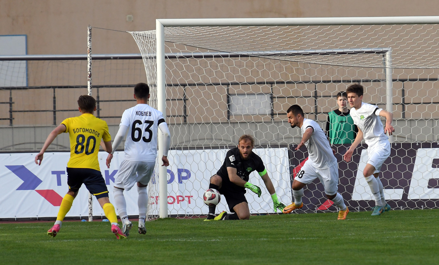 Фотогалерея и видеообзор матча «Дружба» - «Ростов-2»