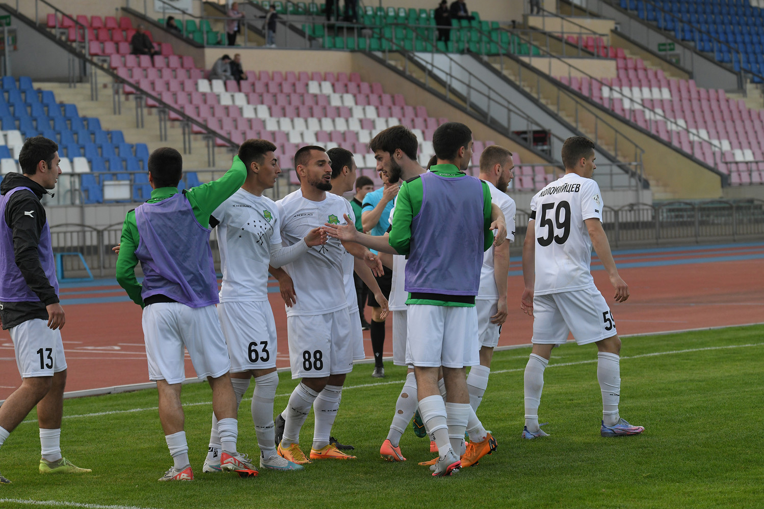 Фотогалерея и видеообзор матча «Дружба» - «Ростов-2»