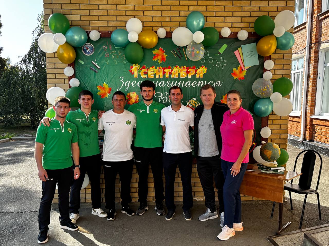 ФК «Дружба» провёл классный час в Образовательном Центре № 4 Майкопского района